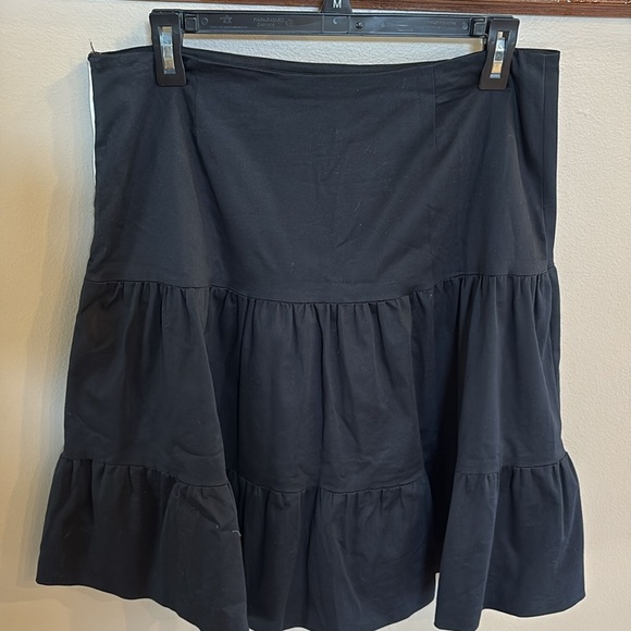 Tibi Black casual  tiered A line mini skirt side snap closure accent tie size 10 - Picture 6 of 13